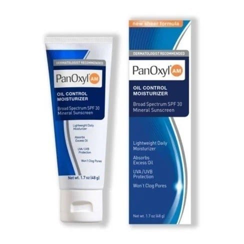 بانوكسيل مرطب للتحكم في الزيت بعامل حماية من الشمس 30SPF نهاري 48جم